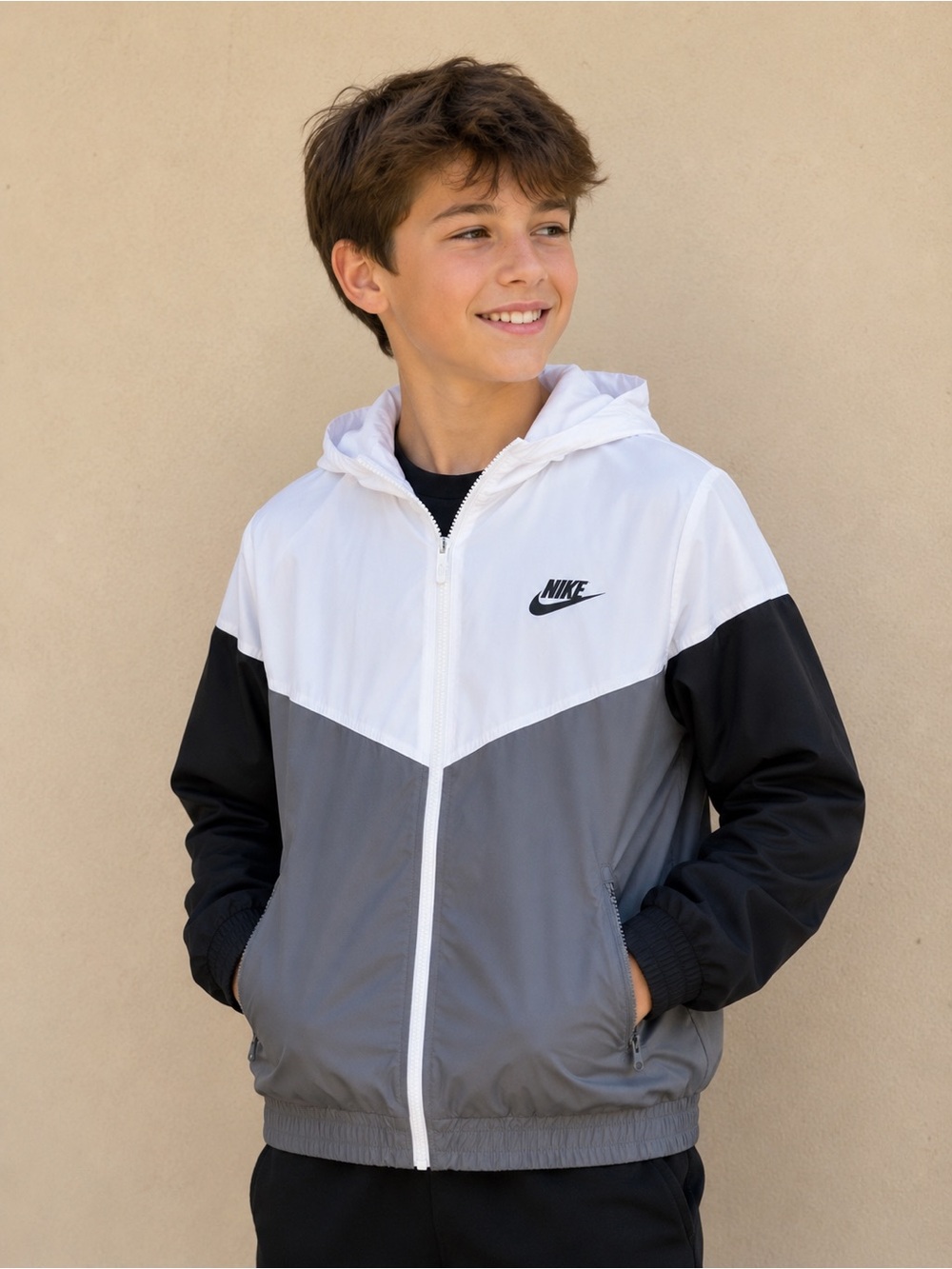 Nike Sportswear Windrunner Big Kids' Jacket Unisex XL